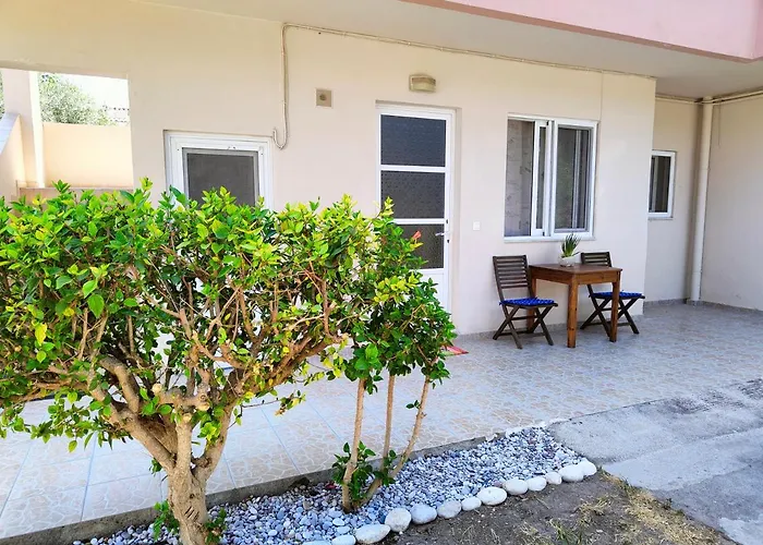 Apartamento Hibiscus Afantou