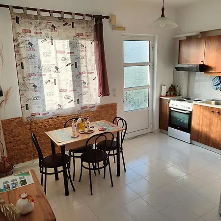 Hibiscus Apartament *